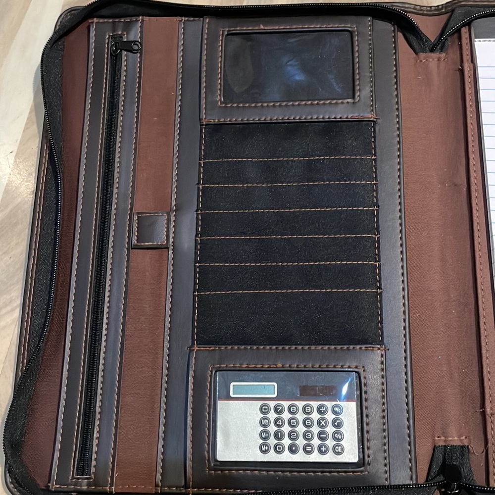 LEATHER LAPTOP CASE - Picture 6 of 8